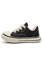 Canvas Low Black Sneakers
