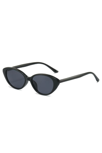 Black Frame Gray Sheet