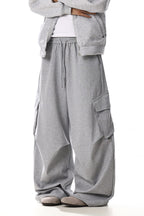 Pleated Cargo Sweatpants