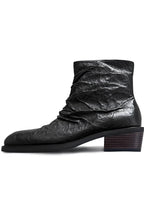 Wrinkled Pointed Chelsea Boots