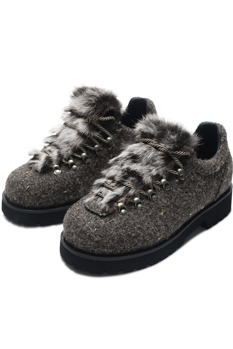 Fur-Tongue Derby Shoes