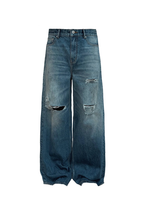 Slashed Distressed Straight Jeans