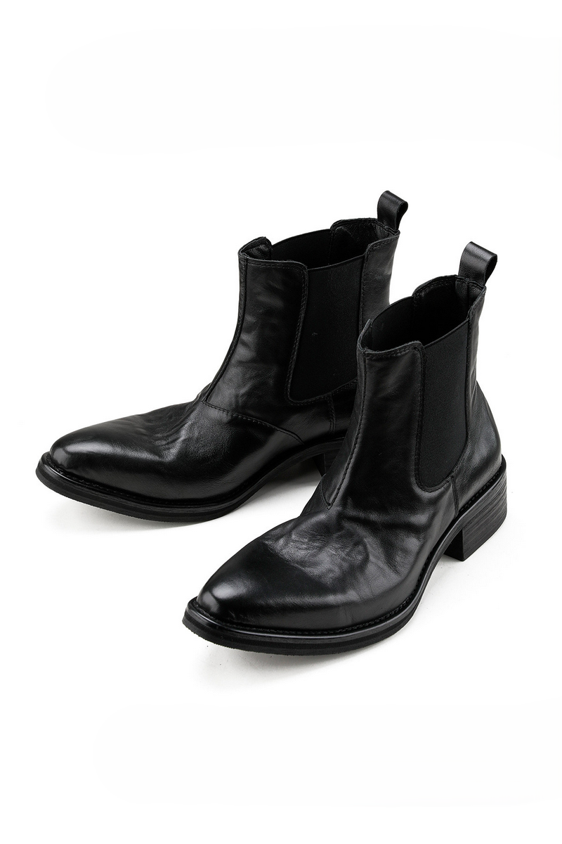 Pointed Platform Chelsea Boots