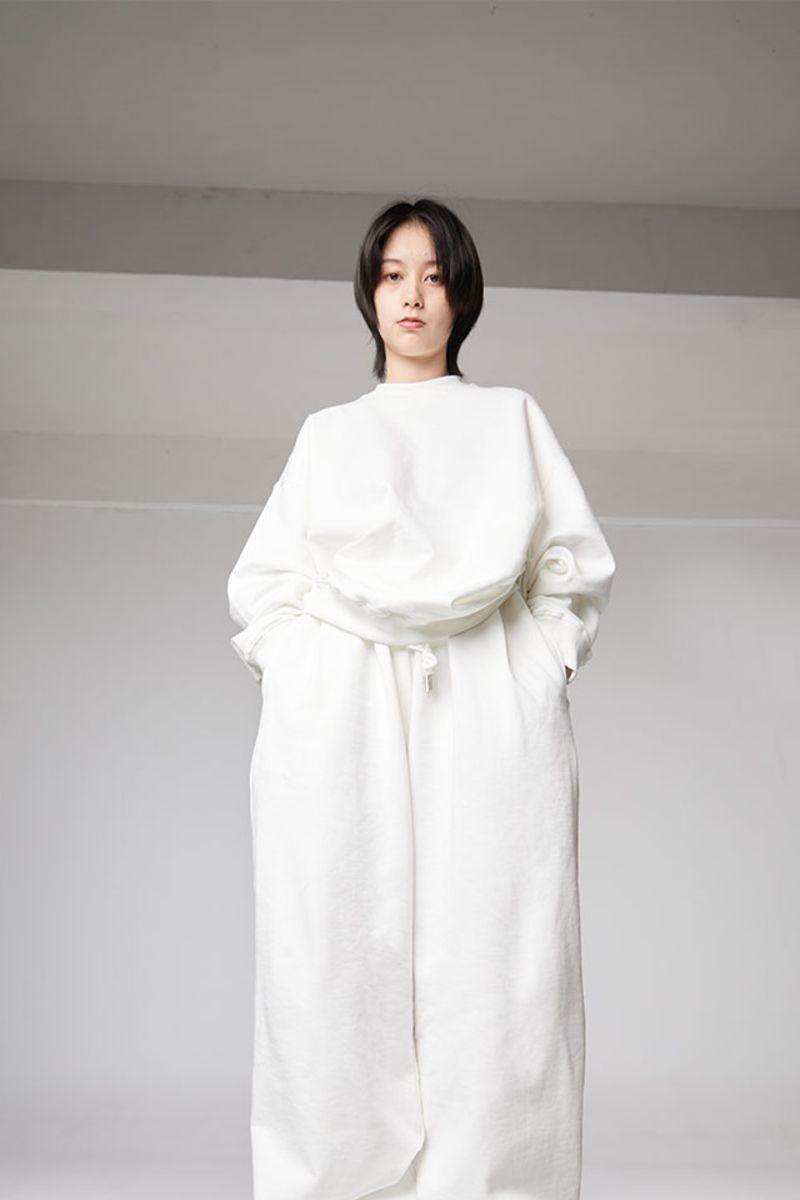 CZ White Loose Sweatpants