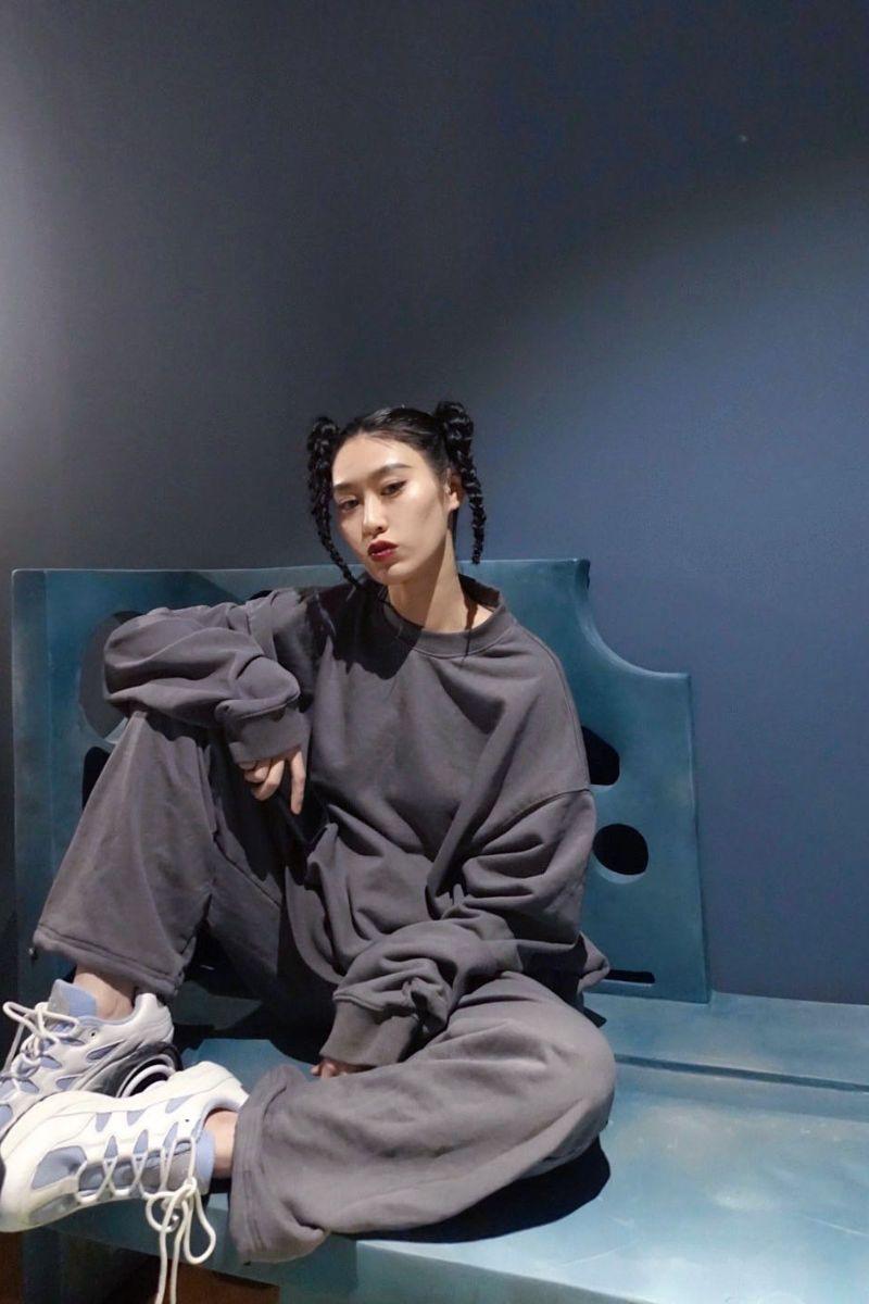 CZ Casual Gray Loose Sweater