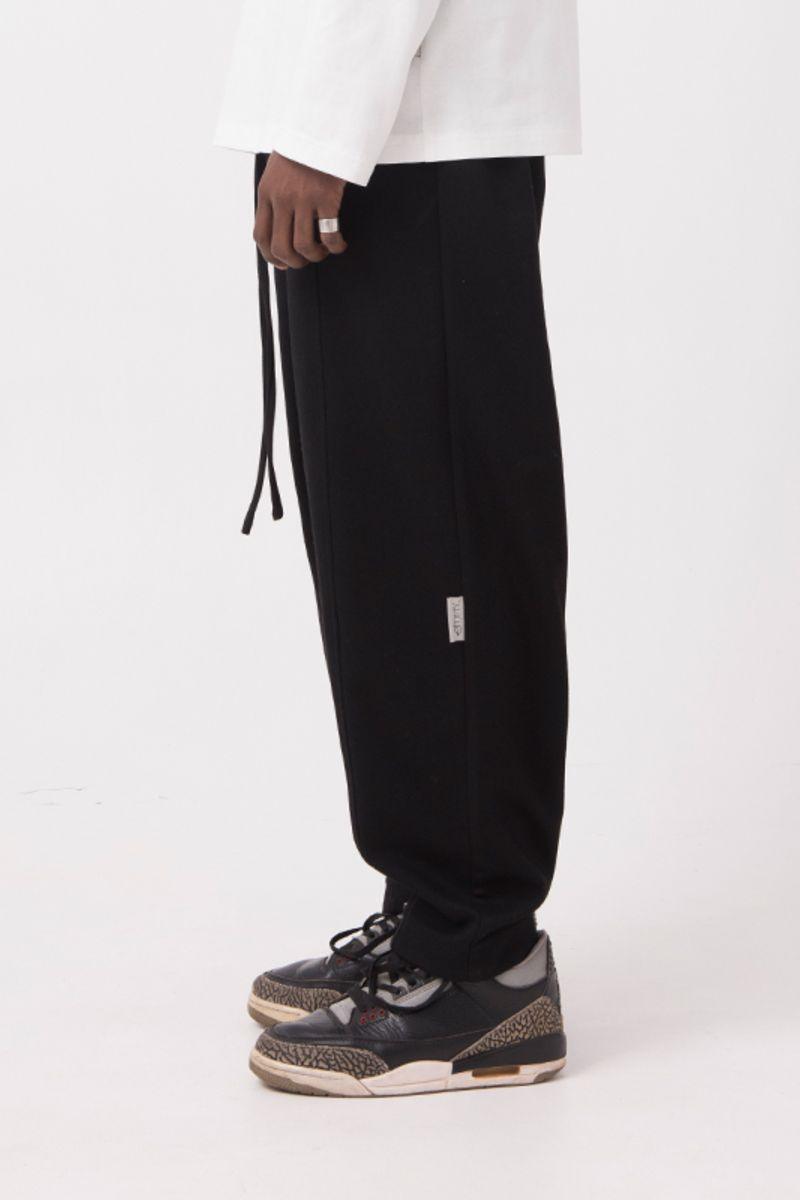 Empty Reference Knitted Straight Sweatpants