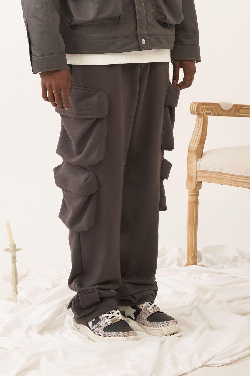 Empty Reference Multi Pocket Loose Sweatpants