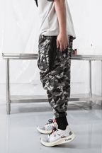 CHRROTA High-Tech Cargos